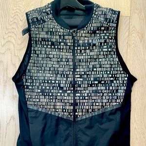 Nike reflective running vest. Sz Lg. Like New.